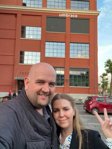 Paul and Kat outside Umbraco HQ at Codegarden